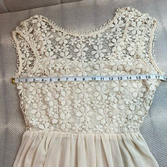 Women's Maxi Dress Gown Size Small Beige Tan Wedding Bridal Boho Neutral - Picture 8 of 10